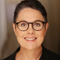 Tracy Sinclair