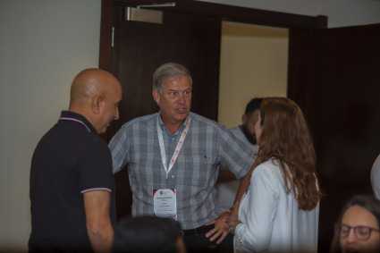 ICF v/s Non-ICF Career Coach Certification: Which One Should You Choose?