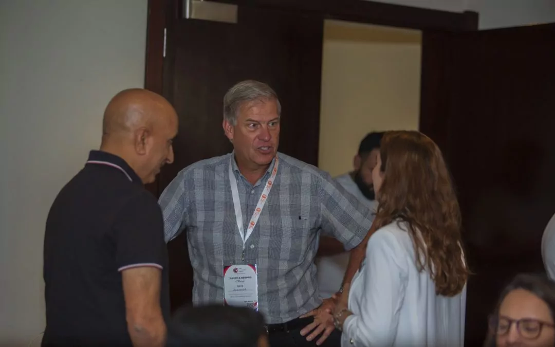 ICF v/s Non-ICF Career Coach Certification: Which One Should You Choose?